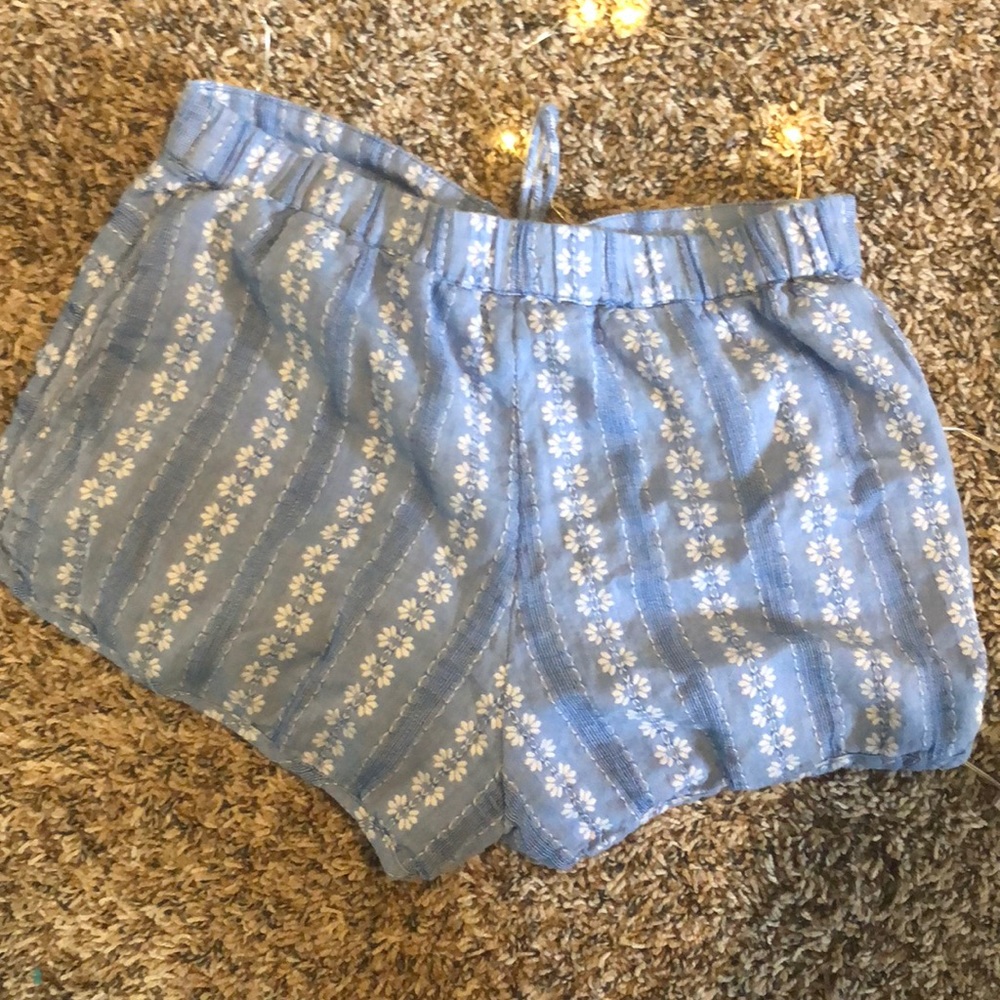 Patterned shorts - Picture 3 of 3